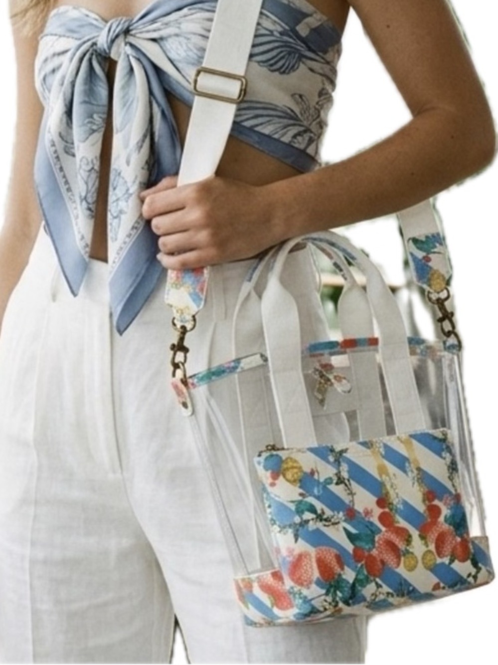 Kurt Geiger Clear Tote with Strawberry Print And Matching Pouch - Picture 4 of 5